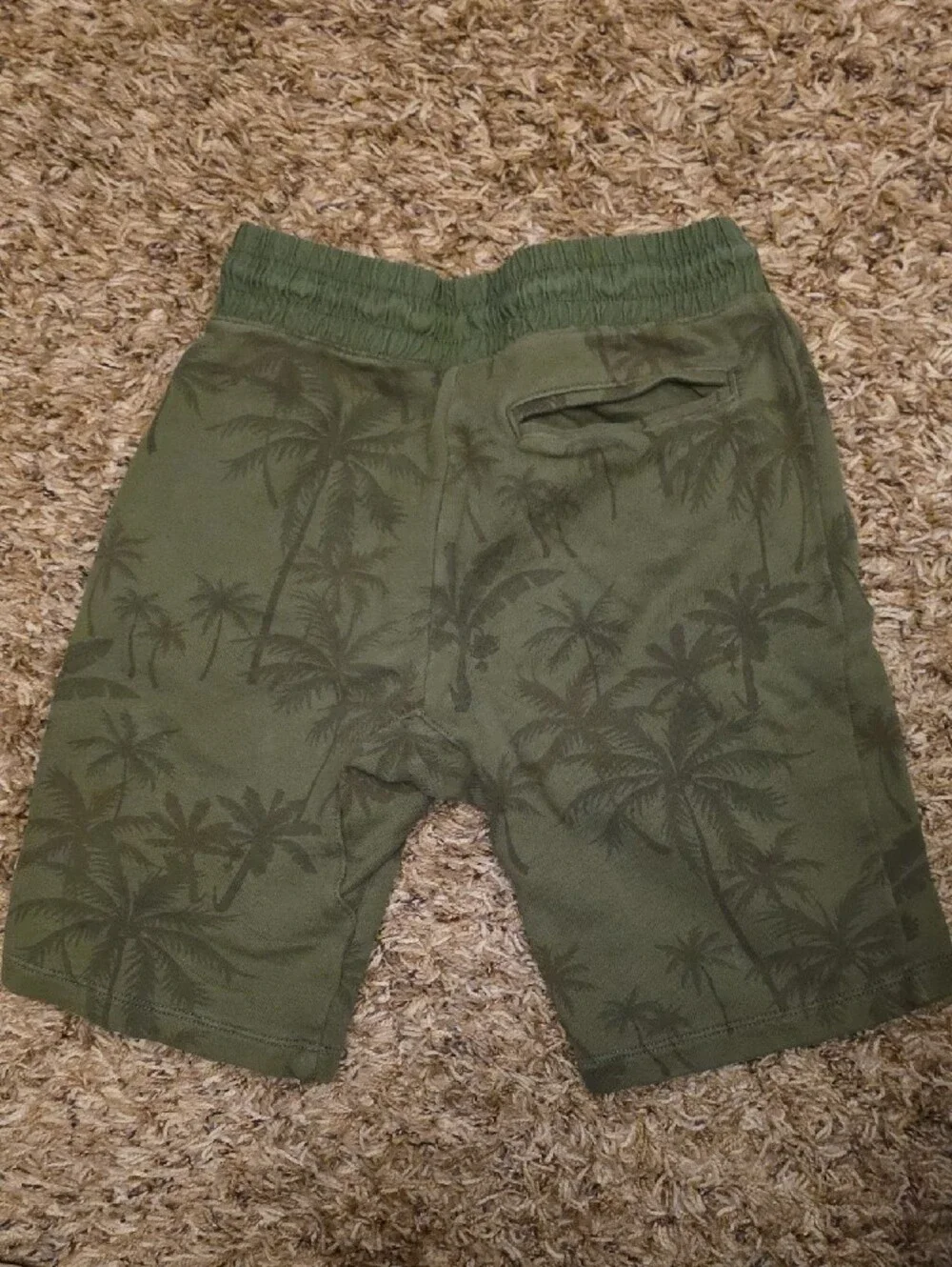 GAP comfortable olive